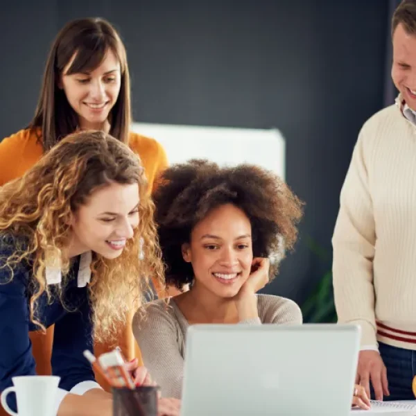 Creating-a-Culture-of-Transparency-How-Open-Communication-Can-Improve-Business-Efficiency